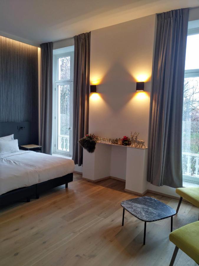 Hotel Kronacker 티넨 외부 사진